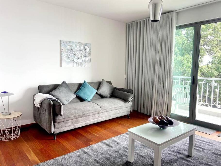 Ocean Pearl Apartment X 푼샬 외부 사진